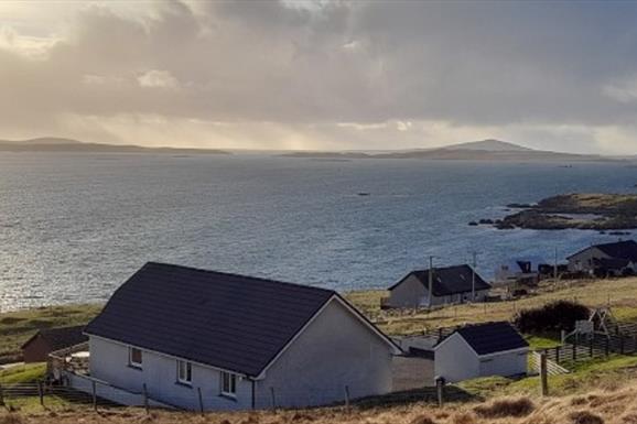 Shalom Cottage beside the sea
