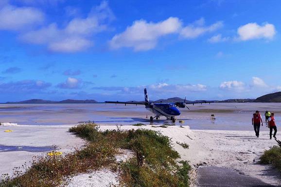 Flight landing in Barra