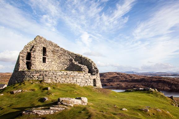 Dun Carloway Broch - Rachel Keenan