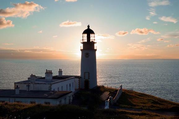 Tiumpan Head - looking out to sea