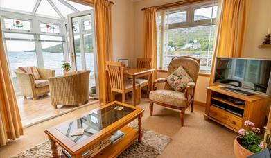 Seaside Cottage tv lounge