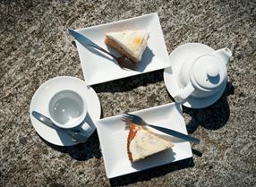 Tea na dcake on a rock at Hebridean Jewellery, South Uist