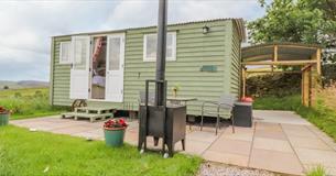 Jouneyman Shepherds Hut