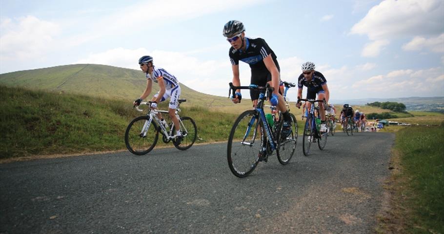 Picture of cyclists on the National Road Race at Pendle Hill