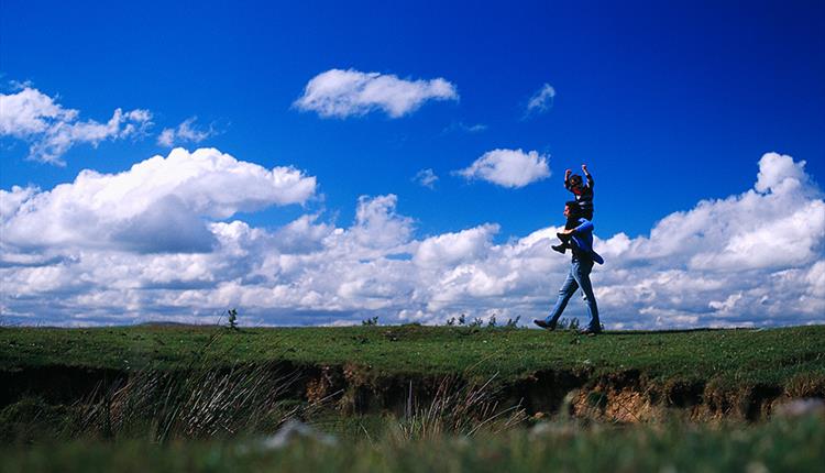 Castercliffe Circular Walk