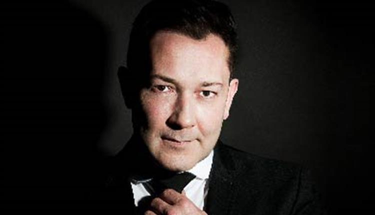 James Cockerill sings Dean Martin & American Songbook