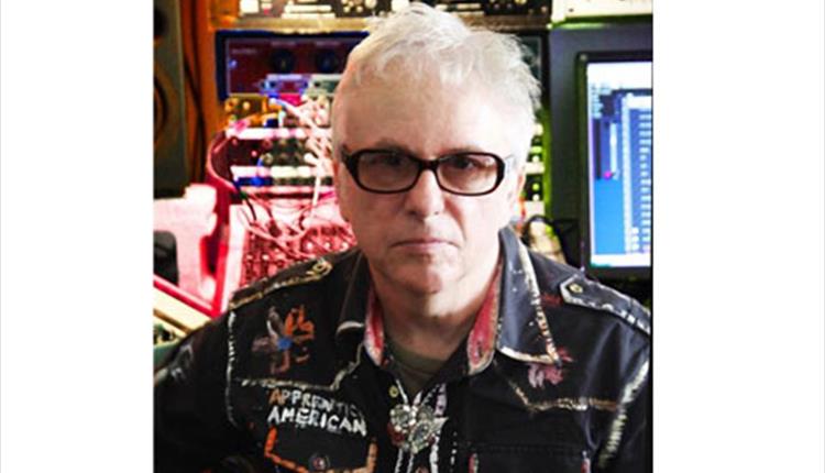 Wreckless Eric in concert