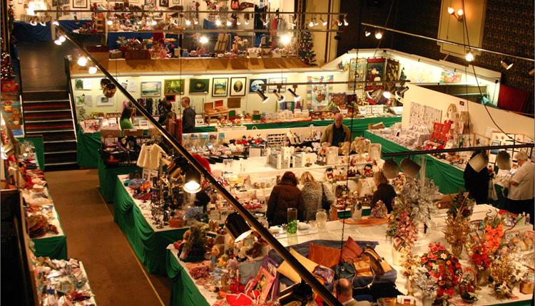 Arts, Crafts and Gifts Fair Arts, Crafts and Gifts Fair