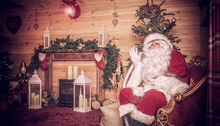 Toddler Breakfast / Lunch with Santa at Thornton Hall Country Park