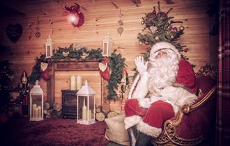 Toddler Breakfast / Lunch with Santa at Thornton Hall Country Park
