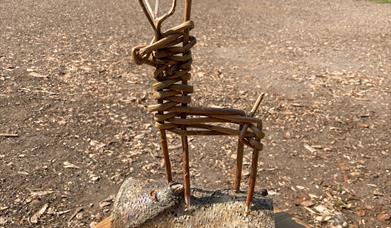 Make your own willow Christmas decorations at Sacrewell.