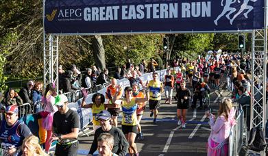 Runners beginning the AEPG Great Eastern Run