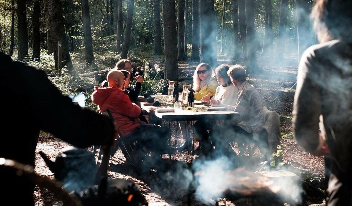 Outdoor-dining