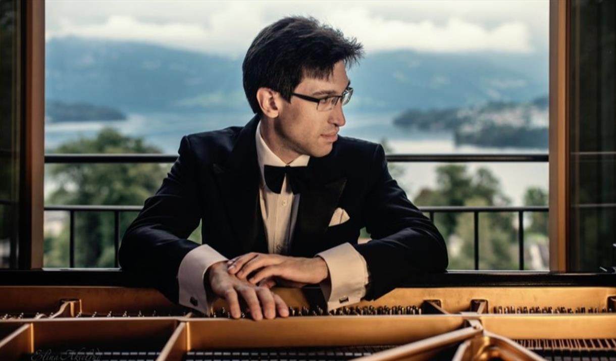 Ivan Hovorun (Piano) - Tuesdays Till Two at St John's Church