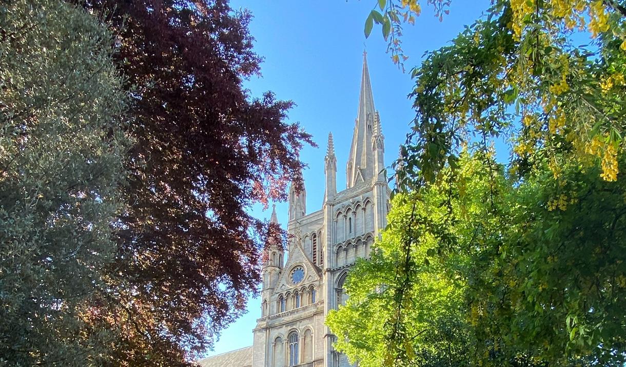 Reopening for private prayer and reflection
