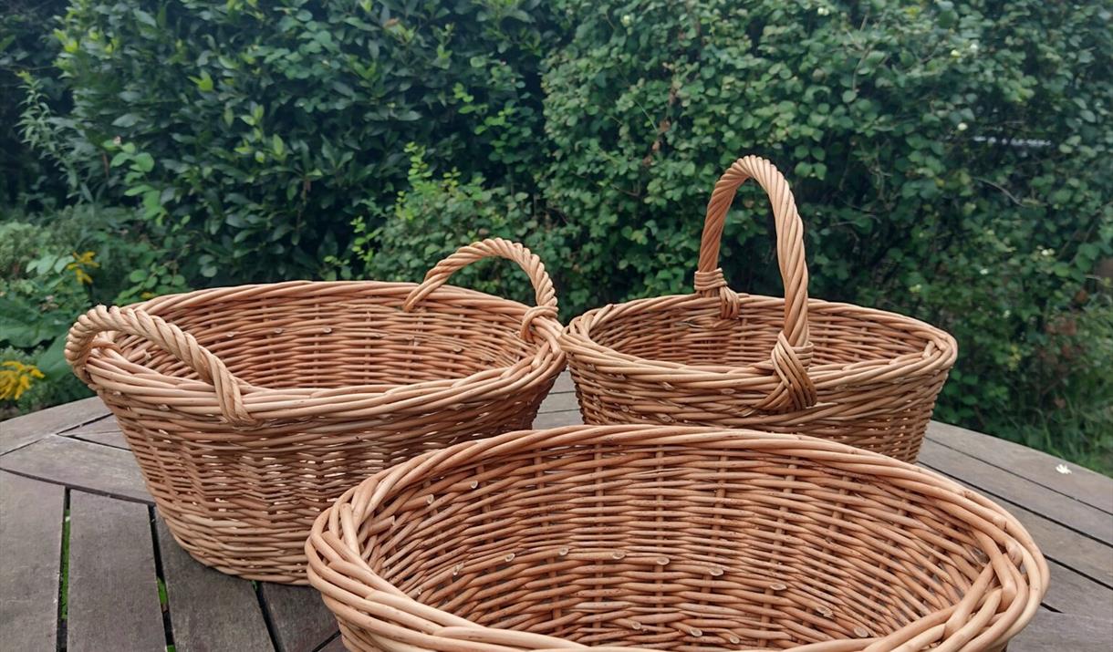 Willow Basket Weaving at Sacrewell Farm