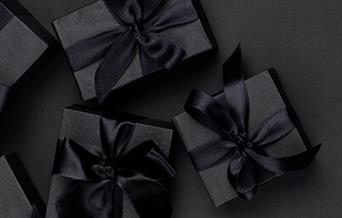 black friday - black gift boxes.