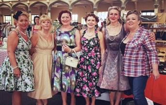 Lou Lou's Vintage Fair
