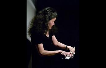 Mariko Terashi - performing at St John's Church