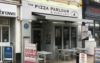 Pizza Parlour