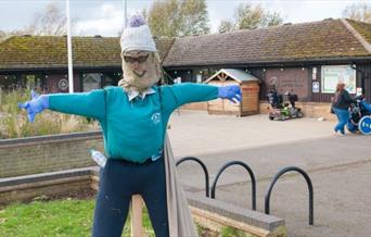 Make a Scarecrow at Nene Park