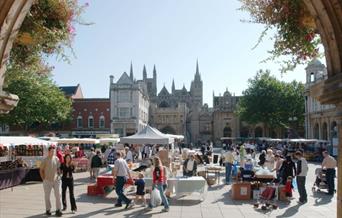 Trader stalls in cathedral square