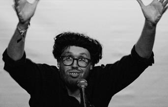 JOHN KEARNS: VARNISHING DAYS