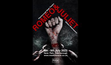 Romeo and Juliet by Mask Theatre in Nene Park