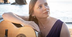 Alison Smith, Classical Guitarist,Cawsand Bay Guitarfest