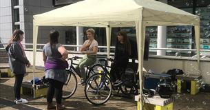 Bubble bike boogie with Blystra