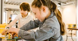 Junior LEGO Robotics - Taster
