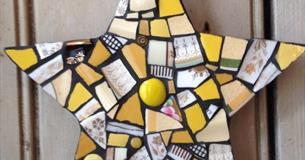 Planet Christmas: Festive mosaic star workshop