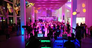 Silent Disco: Here Come The Girls