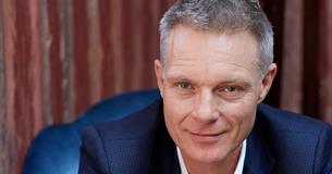 Talk: Tim Marlow: Life with Artists