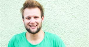 Steel Comedy Night with Tom Glover
