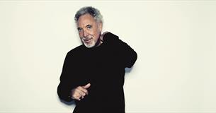 Tom Jones - Surrounded by Time