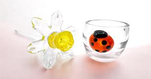 Mother's Day Glassmaking Workshop | Create a Glass Daffodil or Ladybird Bowl