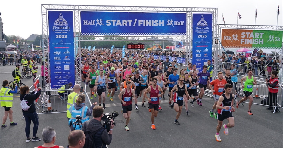 Britain's Ocean City Running Festival - Running, Plymouth - Visit Plymouth