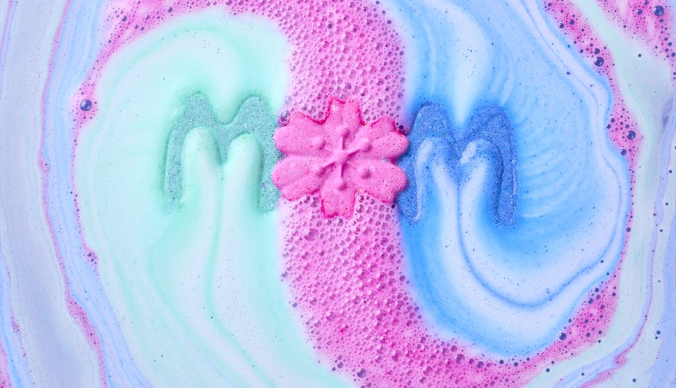 Mother's Day bath-bomb making