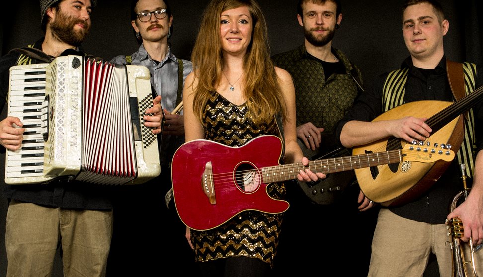 The Cabarats Live at Cosmic Kitchen