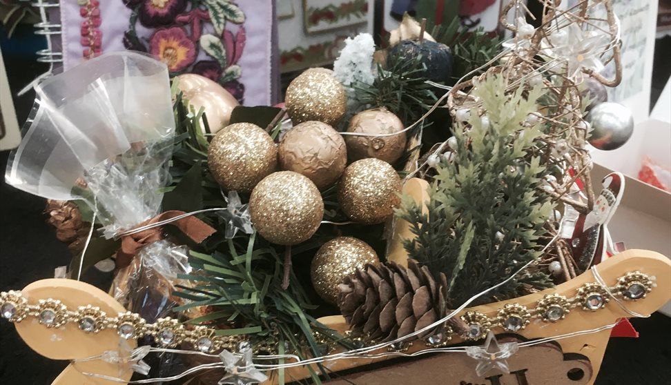 Festive Love Local Gift Market