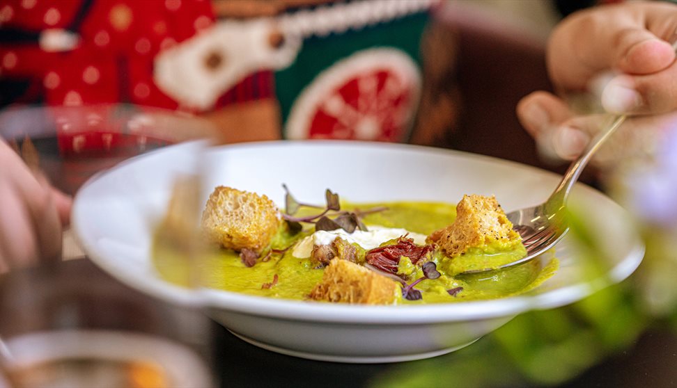 Tasting Event: Christmas Movies Serves