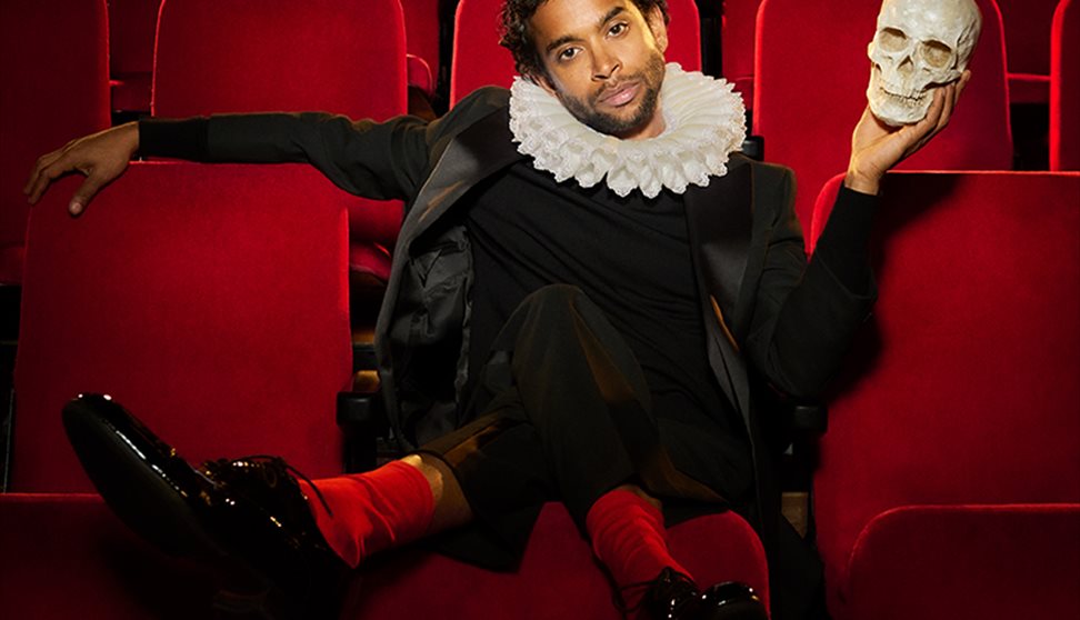 NT Live: Hamlet (12A)