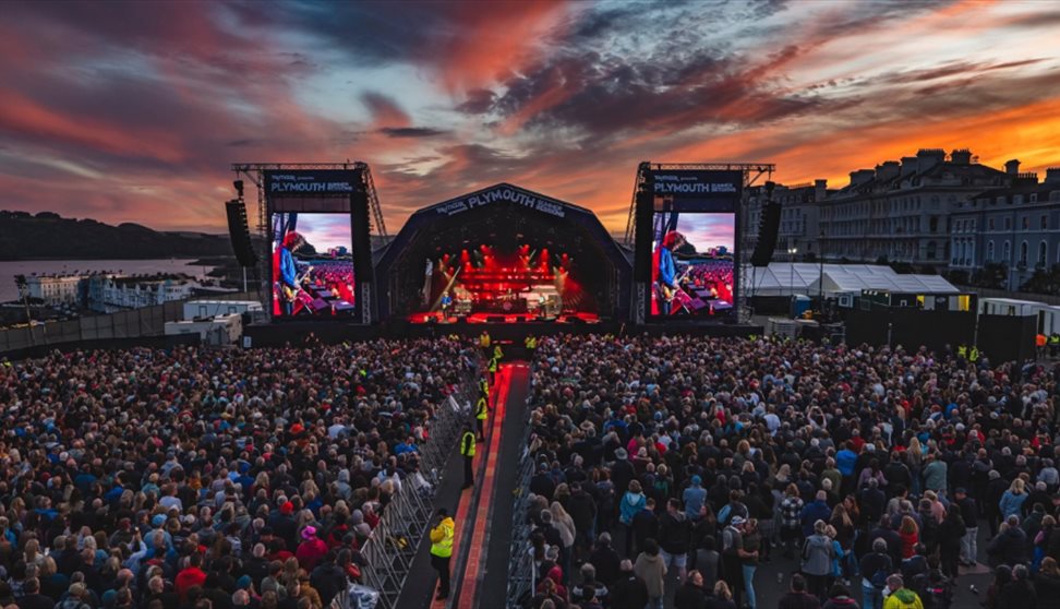 Plymouth Summer Sessions Sunset