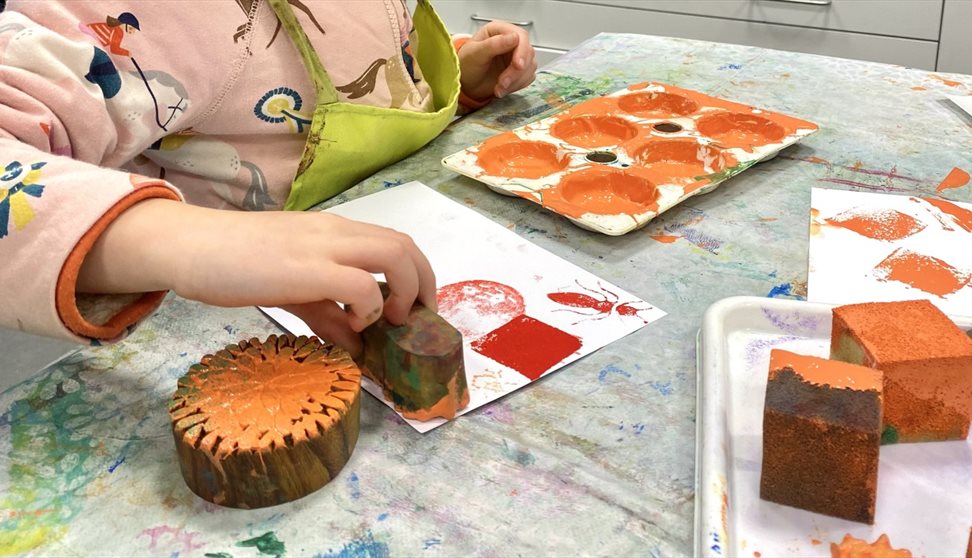 Photograph showing a child's printing workshop