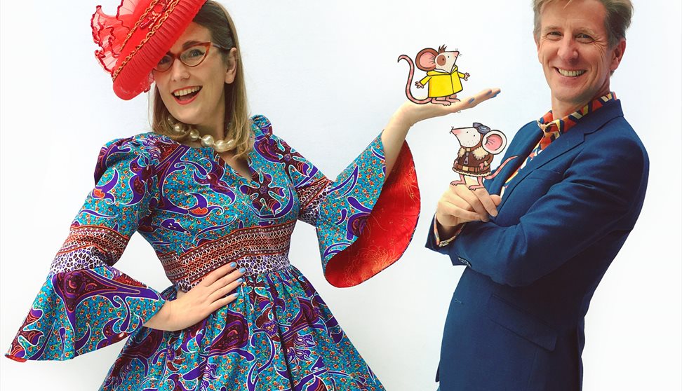 Otter Chaos! With Philip Reeve and Sarah McIntyre
