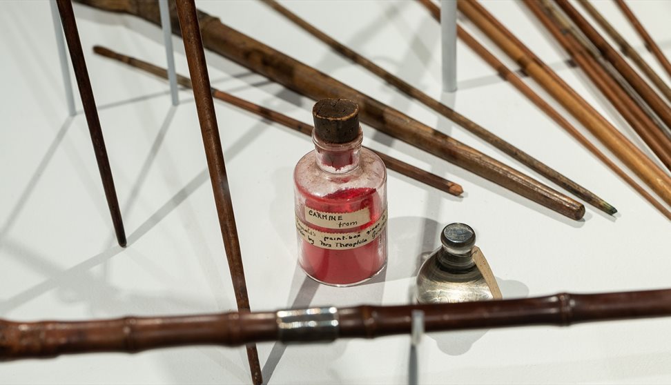 Bitesize: Reynolds' Paint Palette