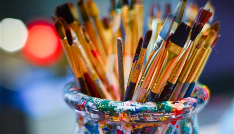 Young Arts, Half term workshop - painting people ages 11-16 years