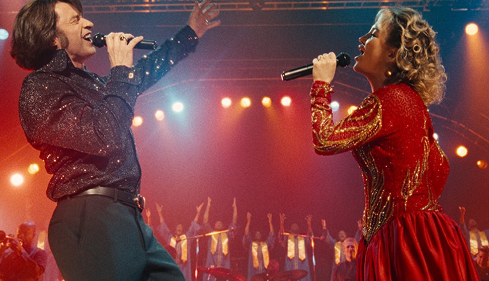 Song Sung Blue (12A)