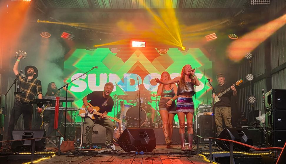 Sundogs live in Plymouth